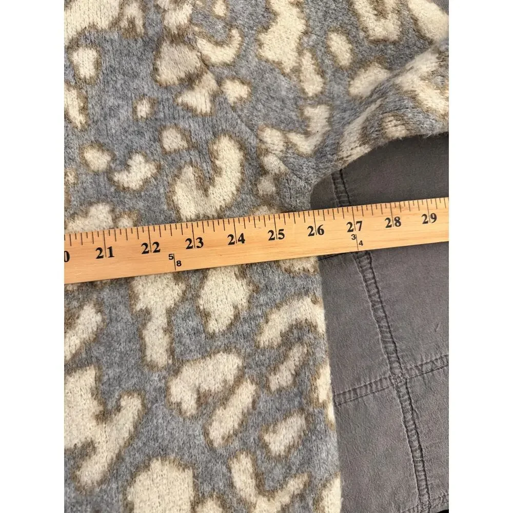 Anthropologie POL Oversized Animal Print Tunic Sweater Pullover Gray Large